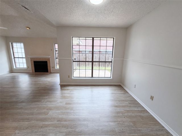 1502 Allen Drive, Cedar Hill, TX 75104