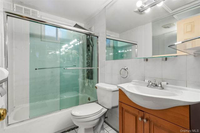 1120 Banner Avenue, Brooklyn, NY 11235