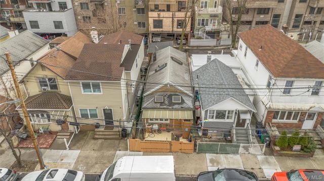 1120 Banner Avenue, Brooklyn, NY 11235