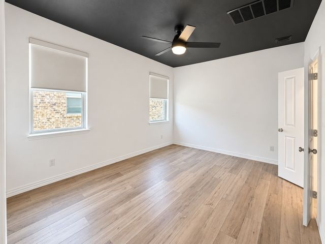 1605 River Crossing Drive, Anna, TX 75409