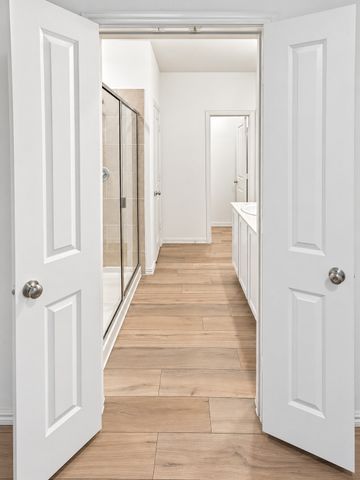1605 River Crossing Drive, Anna, TX 75409