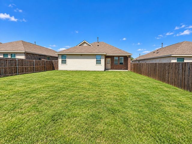 1605 River Crossing Drive, Anna, TX 75409