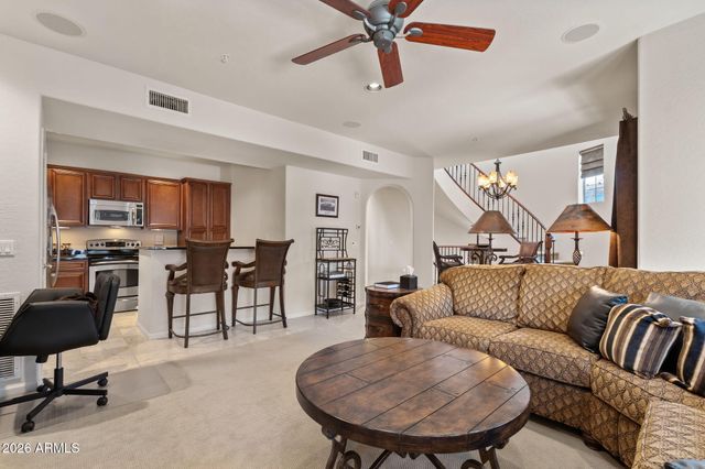 3935 E ROUGH RIDER Road 1169, Phoenix, AZ 85050