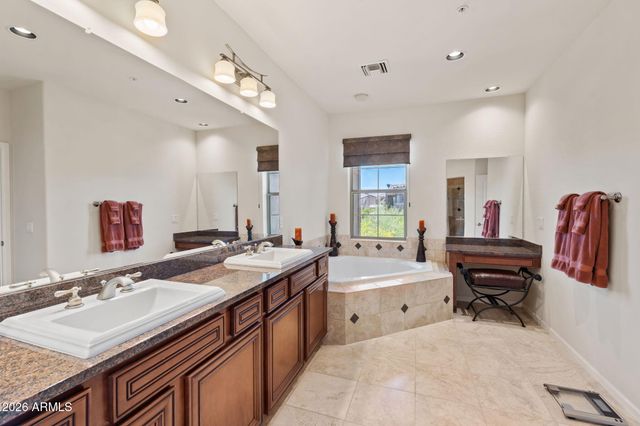3935 E ROUGH RIDER Road 1169, Phoenix, AZ 85050