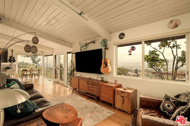 7185 Pacific View Drive, Los Angeles, CA 90068
