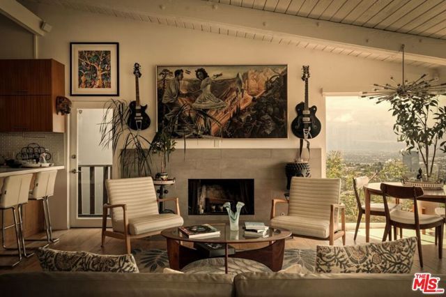 7185 Pacific View Drive, Los Angeles, CA 90068