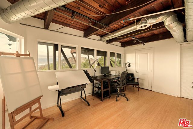 7185 Pacific View Drive, Los Angeles, CA 90068