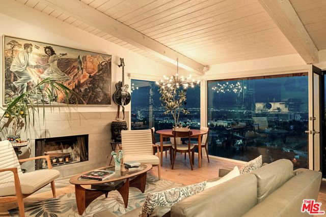 7185 Pacific View Drive, Los Angeles, CA 90068