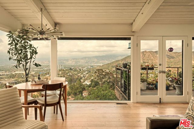 7185 Pacific View Drive, Los Angeles, CA 90068