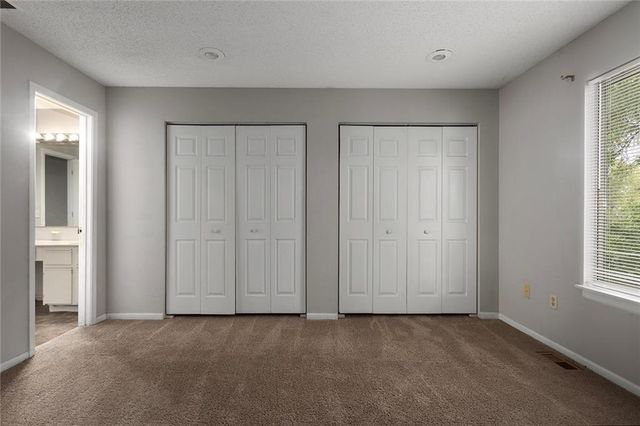 8953 Hauser Street, Lenexa, KS 66215