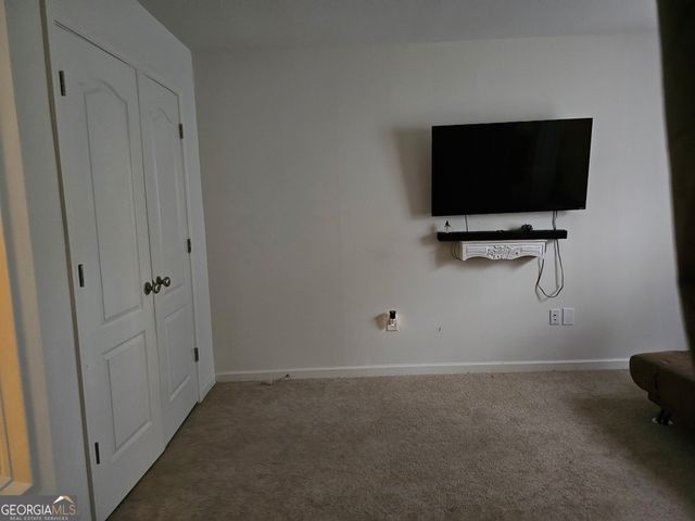 7823 Canterbury Court, Fairburn, GA 30213