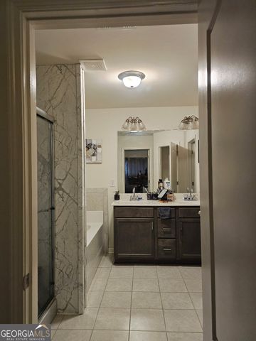 7823 Canterbury Court, Fairburn, GA 30213