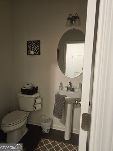 7823 Canterbury Court, Fairburn, GA 30213