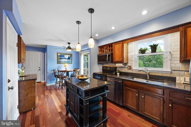 10044 CENTURY DR, Ellicott City, MD 21042