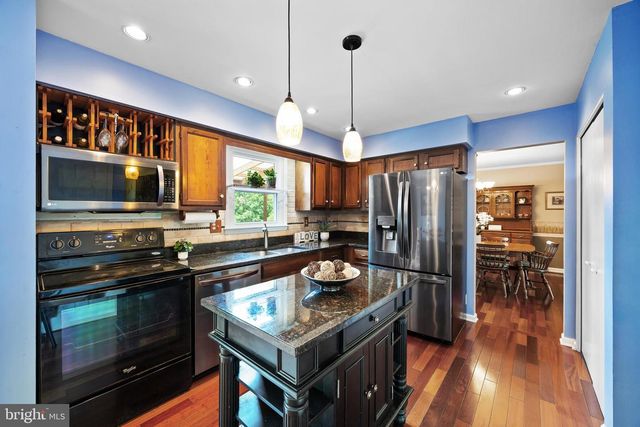 10044 CENTURY DR, Ellicott City, MD 21042