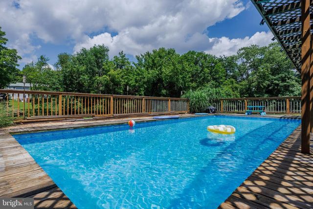 10044 CENTURY DR, Ellicott City, MD 21042