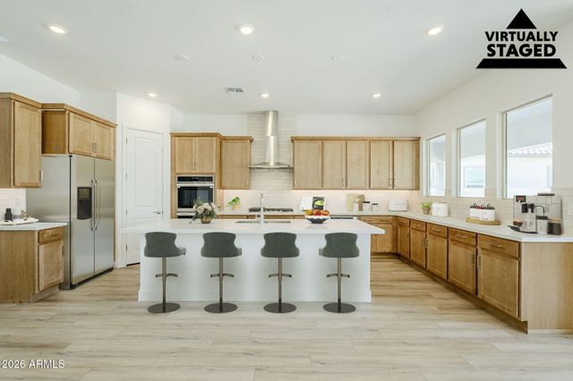 21249 W MARIPOSA Street, Buckeye, AZ 85396