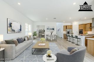 21249 W MARIPOSA Street, Buckeye, AZ 85396