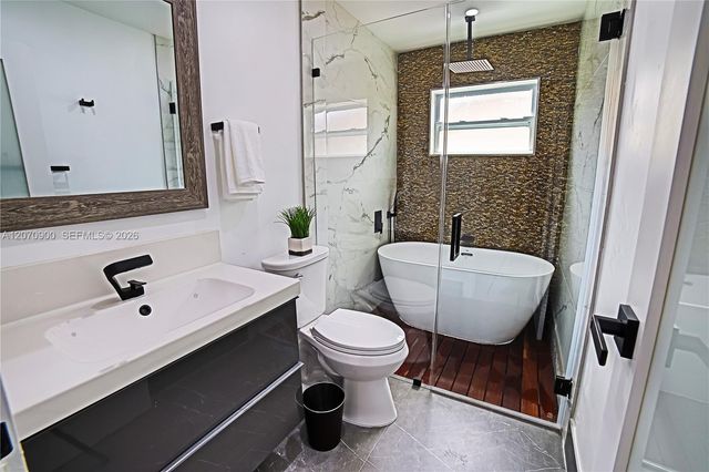 8651 Sunset Strip, Sunrise, FL 33322