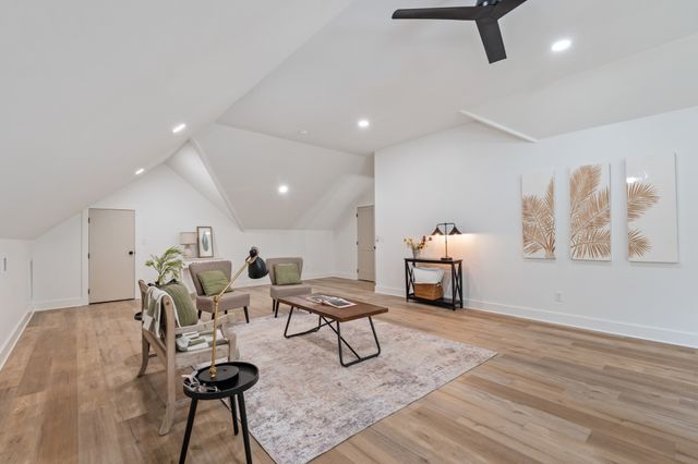 1049 Big Bartons Creek Rd, Dickson, TN 37055