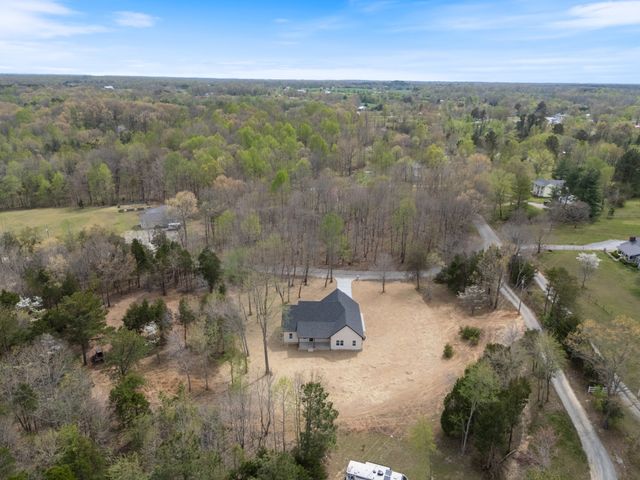 1049 Big Bartons Creek Rd, Dickson, TN 37055