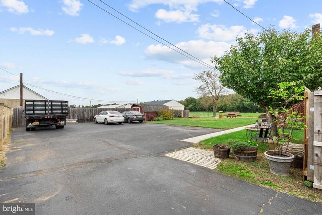 5357 LAKE RD, Newfield, NJ 08344