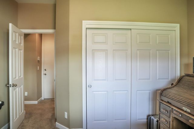 4292 N Gregory Avenue, Fresno, CA 93722