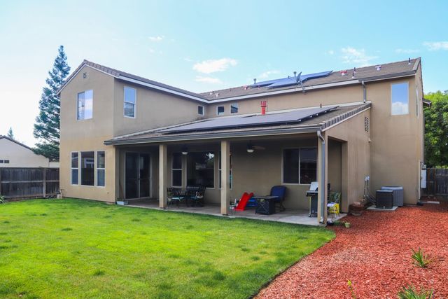 4292 N Gregory Avenue, Fresno, CA 93722