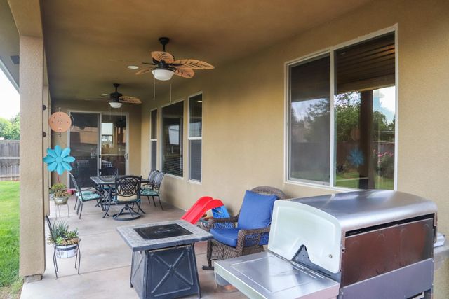 4292 N Gregory Avenue, Fresno, CA 93722