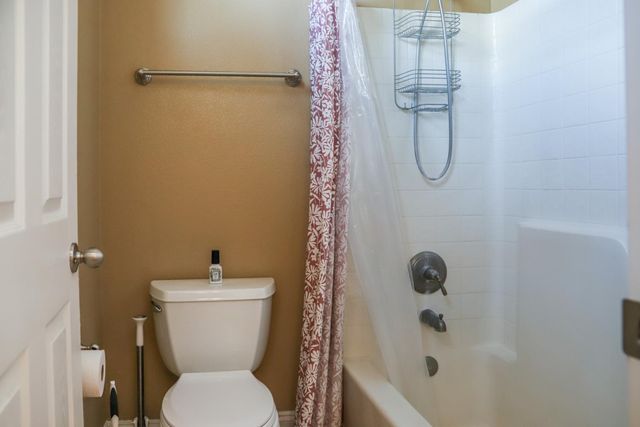 4292 N Gregory Avenue, Fresno, CA 93722