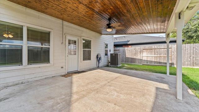 527 Cypresswood Knoll, Spring, TX 77373