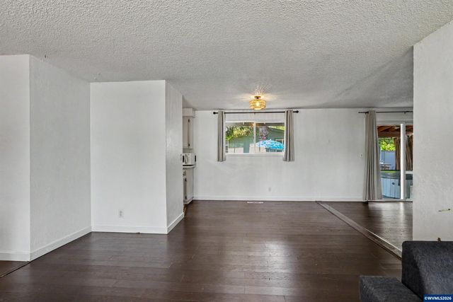 4865 Newtown Av SE, Salem, OR 97302
