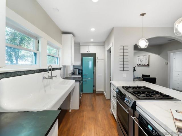 248 W 9Th Ave, Escondido, CA 92025