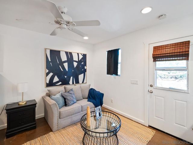 248 W 9Th Ave, Escondido, CA 92025