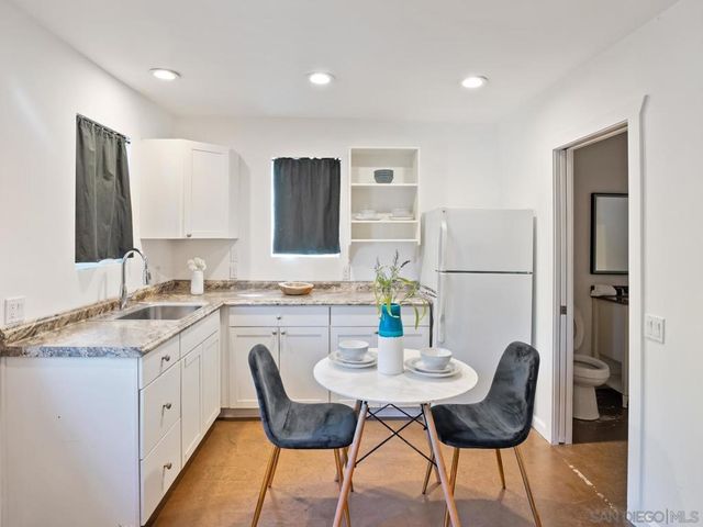 248 W 9Th Ave, Escondido, CA 92025