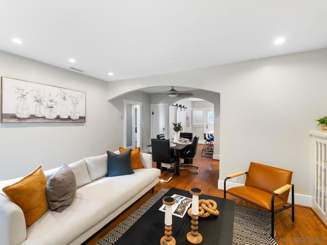 248 W 9Th Ave, Escondido, CA 92025