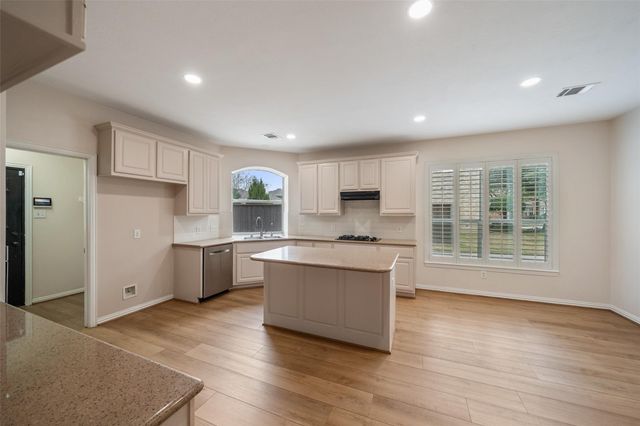 14803 Ramblebrook Lane, Humble, TX 77396