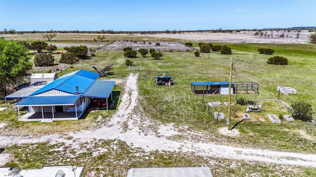 9625 State Highway 220, Hico, TX 76457