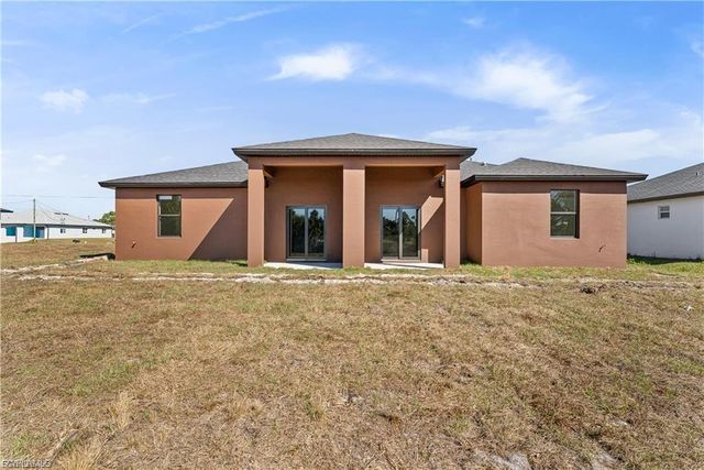 2222 Kenneth AVE S, Lehigh Acres, FL 33973