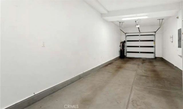 11326 victory blvd, North Hollywood, CA 91606