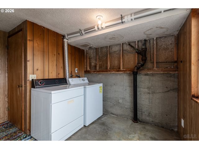 75093 TOWNSEND Rd, Rainier, OR 97048