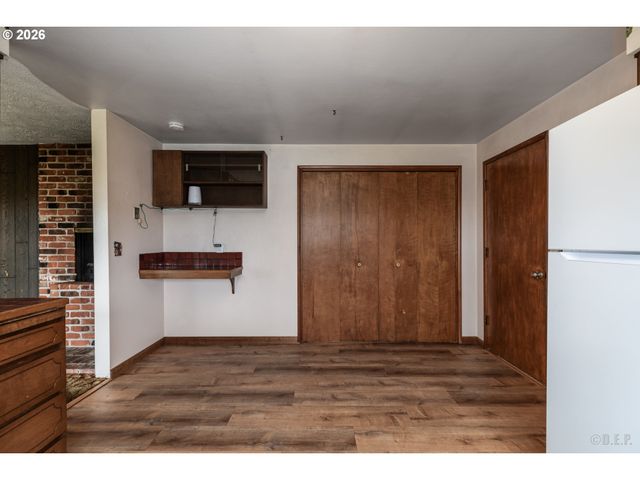 75093 TOWNSEND Rd, Rainier, OR 97048