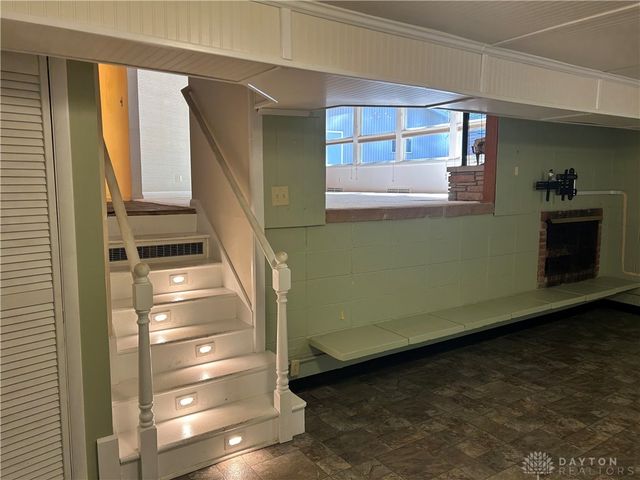 1535 Winding Trail, Springfield, OH 45503
