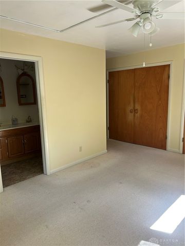 1535 Winding Trail, Springfield, OH 45503