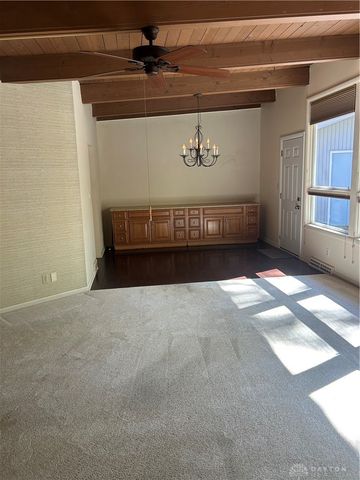 1535 Winding Trail, Springfield, OH 45503
