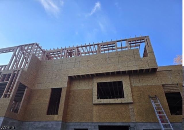 49 Northwood Rd, Hopatcong Boro, NJ 07849