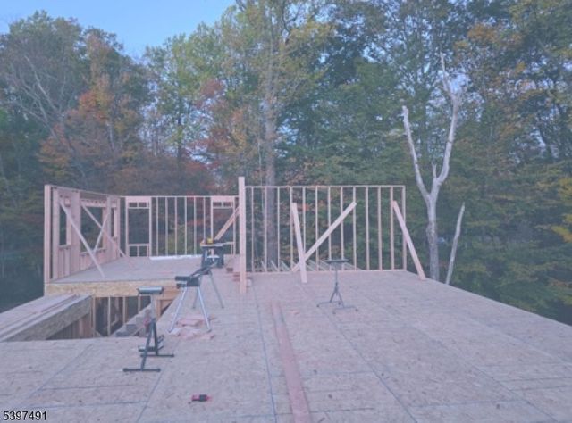 49 Northwood Rd, Hopatcong Boro, NJ 07849