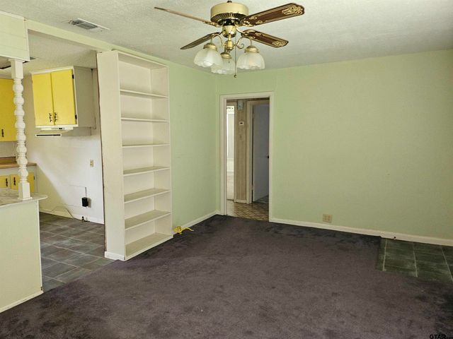 11922 Woodlark, Tyler, TX 75704