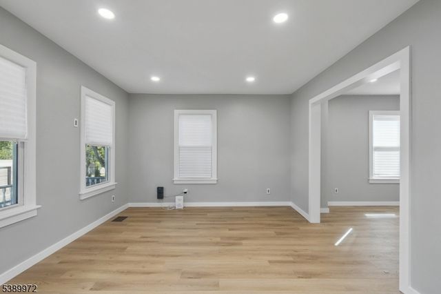 119 Wall St, Belvidere Twp., NJ 07823