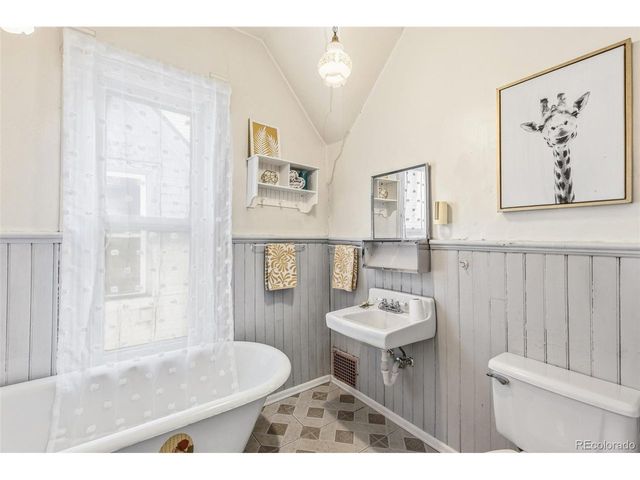 252 W Irvington Pl, Denver, CO 80223